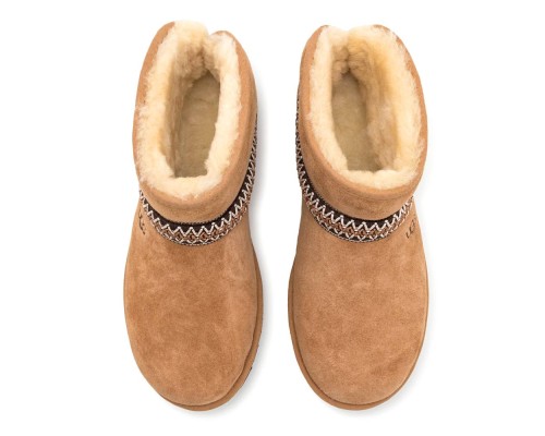 UGG CLASSIC MINI CRESENT CHESTNUT