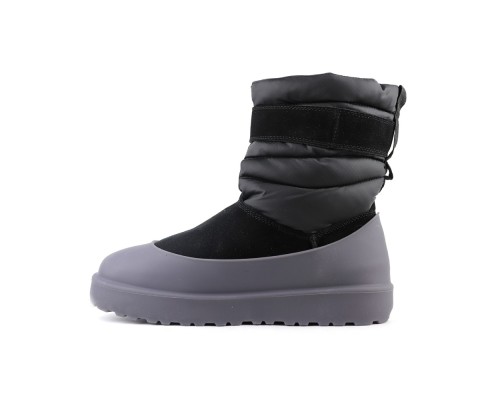 UGG CLASSIC SHORT PULL-ON WEATHER BLACK