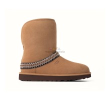 UGG CLASSIC SHORT CRESCENT CHESTNUT