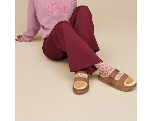 UGG WOMEN'S GREENPORT STRAP SLIDE CHESTNUT