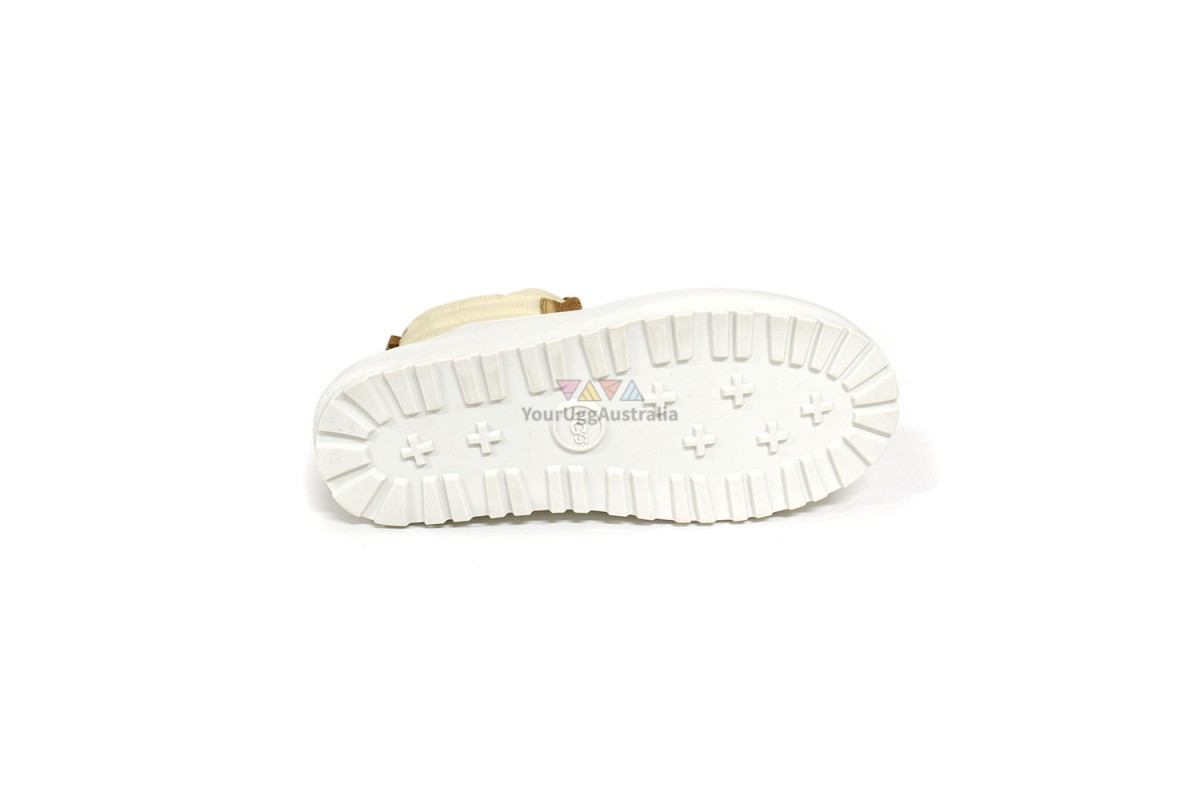 Ugg mini lace up weather. UGG Classic Mini Lace-up weather. UGG Lace up weather. UGG Lace up с галошами Mini. UGG Classic Mini Lace-up weather Sand.