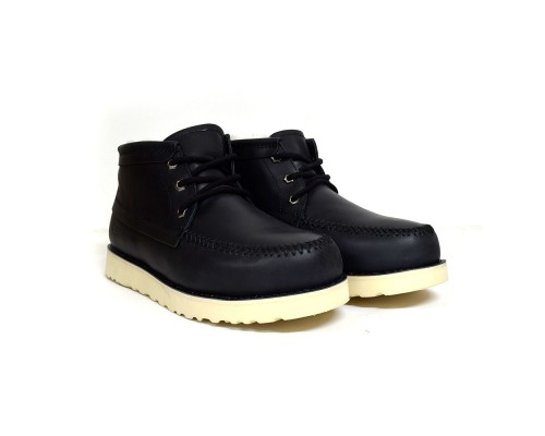 UGG CAMPOUT CHUKKA BLACK