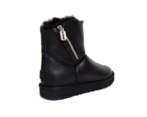 UGG MINI OBLIQUE ZIP BLACK