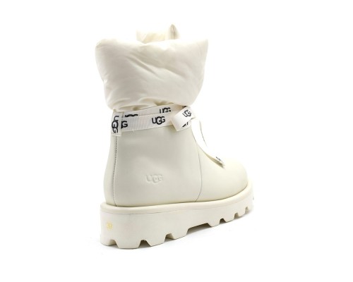 UGG MOON BOOT WOMENS WHITE