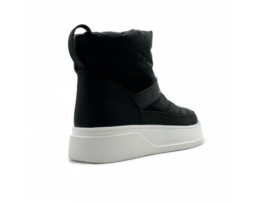 UGG CLASSIC MINI MASCOT BLACK