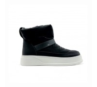 UGG CLASSIC MINI MASCOT BLACK