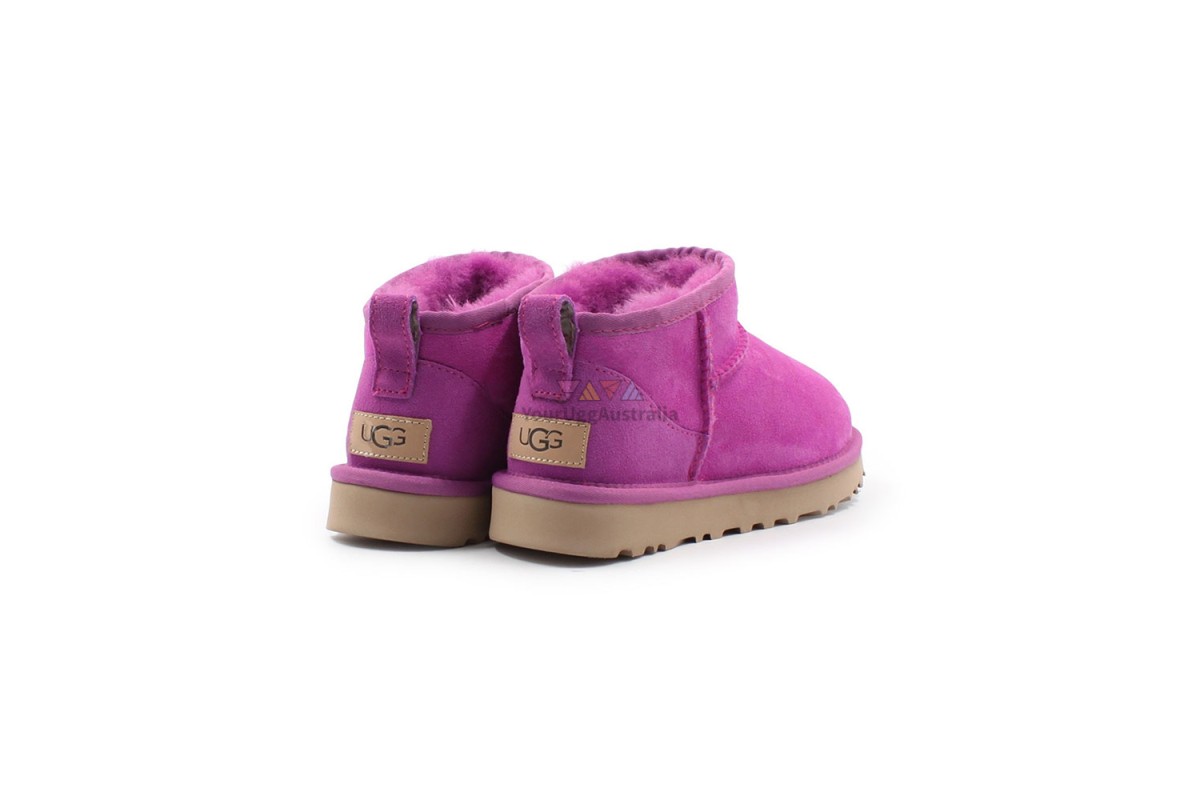 Ugg classic ultra mini