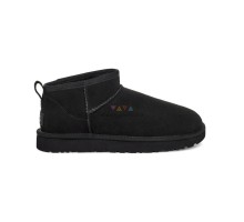 UGG CLASSIC II ULTRA MINI BLACK