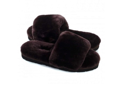 UGG FLUFF SLIDE SLIPPERS CHOCOLATE