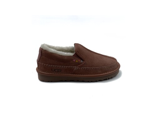 UGG STITCH SLIP ON CHOCOLATE