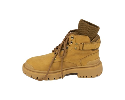 UGG UGG MARTIN BOOTS CHESTNUT