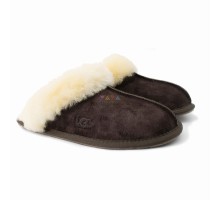 UGG SLIPPER SCUFFETTE II CHOCOLATE