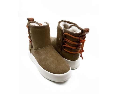 UGG WOMEN'S CLASSIC BOOM ANKLE BOOT CHESTNUT