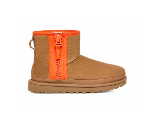 UGG CLASSIC MINI ZIPPER TAPE LOGO CHESTNUT