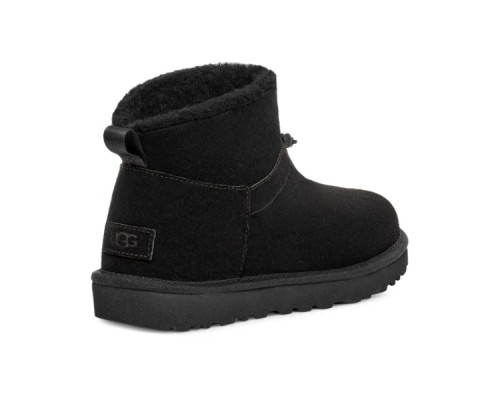 UGG CLASSIC MINI TOGGLER BLACK