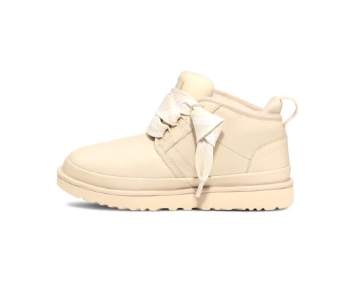 UGG NEUMEL FT WHITE LEATHER