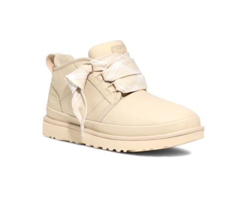 UGG NEUMEL FT WHITE LEATHER